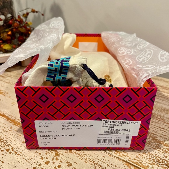 Tory Burch Miller Cloud Calf Leather New Ivory Sandals - Picture 10 of 13